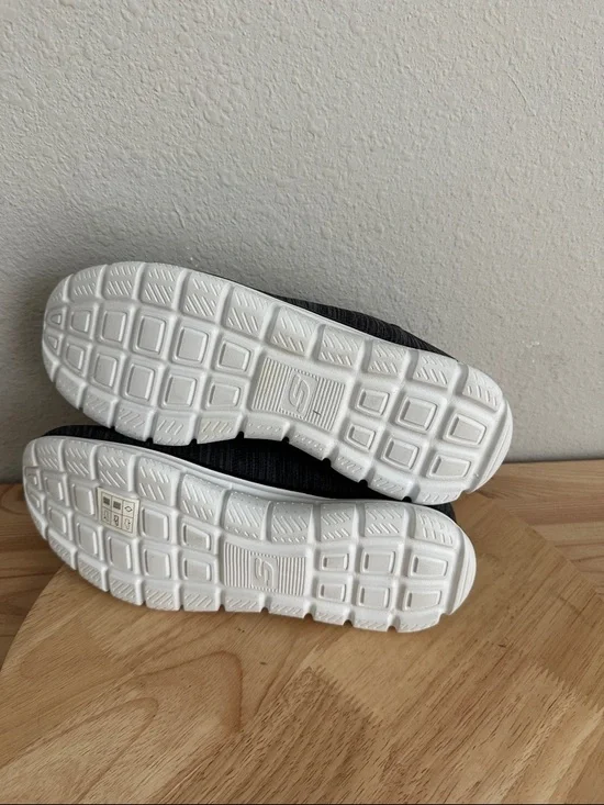 Skechers Track Womens Walking Shoes - Picture 6 of 6